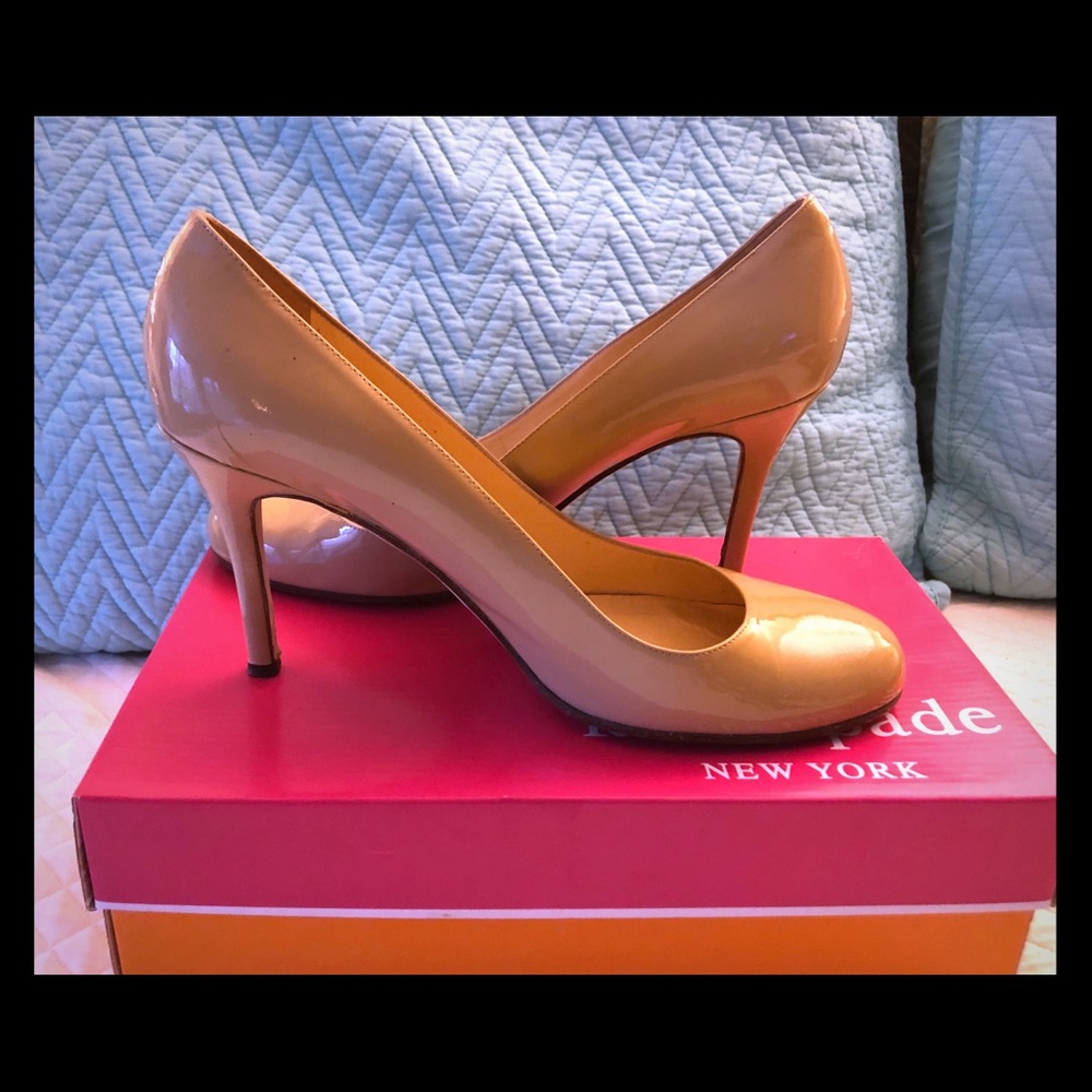 Kate Spade Cream Patent Leather Round Toe Heel 11m